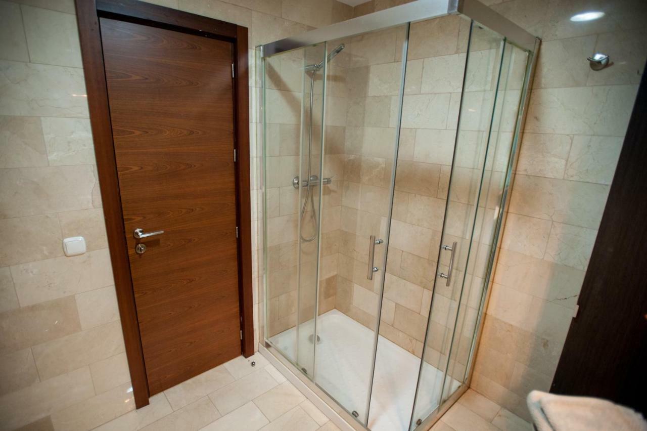 Luxury Maestranza Donkey Apartment Seville Ngoại thất bức ảnh